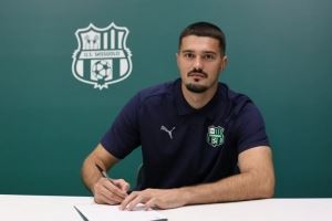 官方：萨索洛租借引进伊普斯维奇门将穆里奇，合同包含买断选项