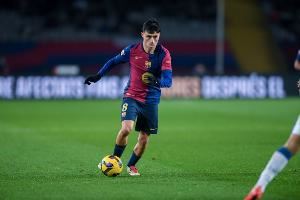 阿斯：巴萨除了佩德里是铁打主力外，其他中场球员都要竞争位置