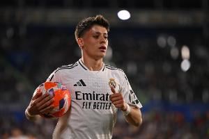 皇马一直计划让居勒尔转型中场，马斯坦托诺不会影响他的出场时间