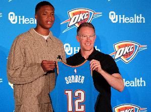 韧带撕裂！普总：索伯现在心态很积极 切特托皮奇能提供帮助