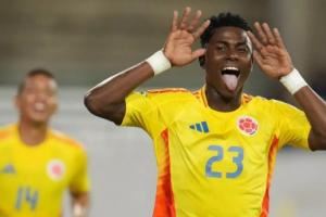 偶像内马尔！每体：巴萨因财务原因错过免签哥伦比亚前锋内塞尔